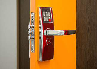 Combination commercial door lock